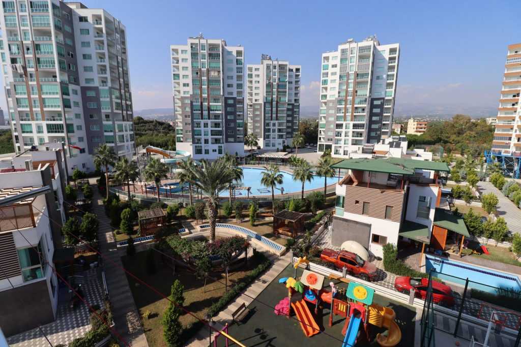 MERSİN ERDEMLİ TÖMÜK ASİS MARMARİS SİTESİ EŞYASIZ SATILIK 1+1 DAİRE
