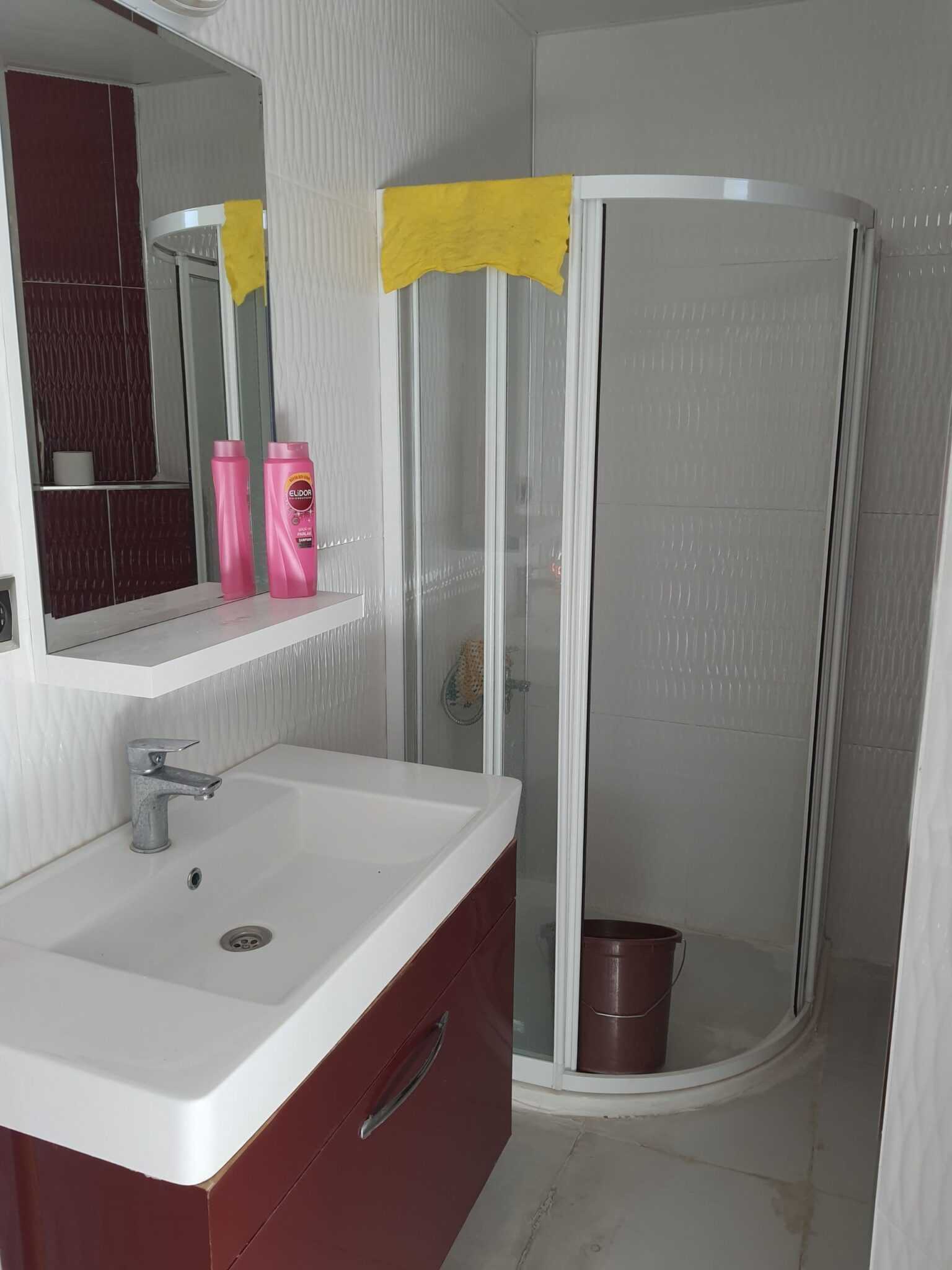 MERSİN ERDEMLİ AYAŞ DİVA HOLİDAY SITE GEMEUBILEERD 2 + 1 FLAT TE KOOP MET UITZICHT OP ZEE