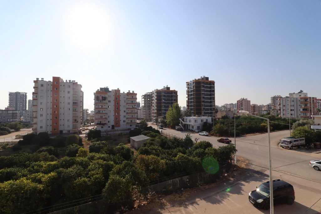 Erdemli Alata Mahallesinde Satılık Bağımsız Salon 4+1 Daire