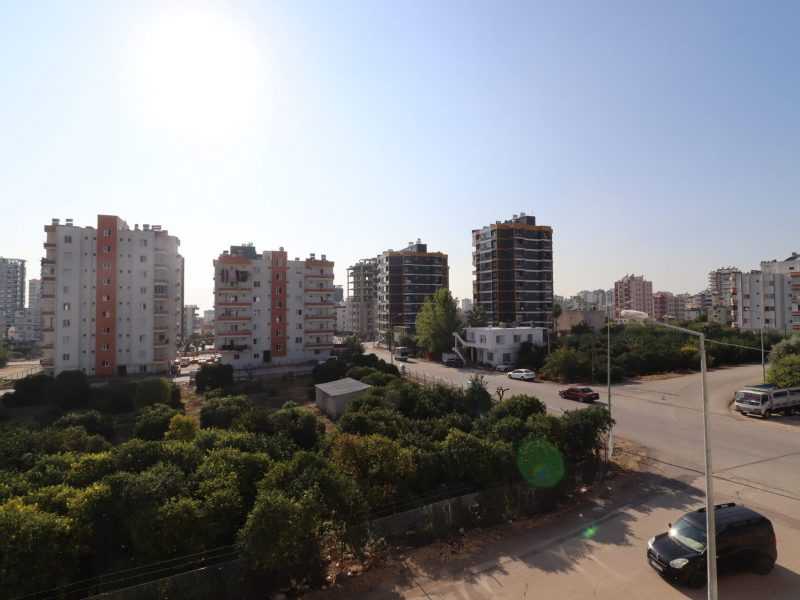 Erdemli Alata Mahallesinde Satılık 4+1 Uygun Daire 