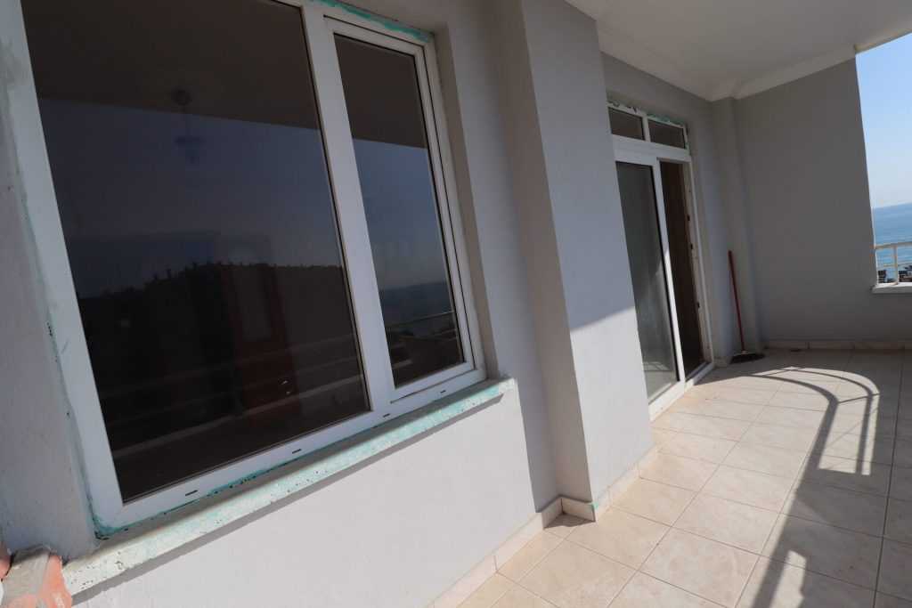 Tömük Uygar Sitesi Deniz Manzaralı Satılık 2+1 Daire