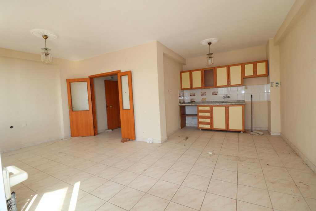 Tömük Uygar Sitesi Deniz Manzaralı Satılık 2+1 Daire