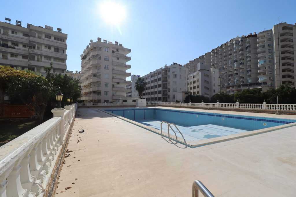 Tömük Uygar Sitesi Deniz Manzaralı Satılık 2+1 Daire