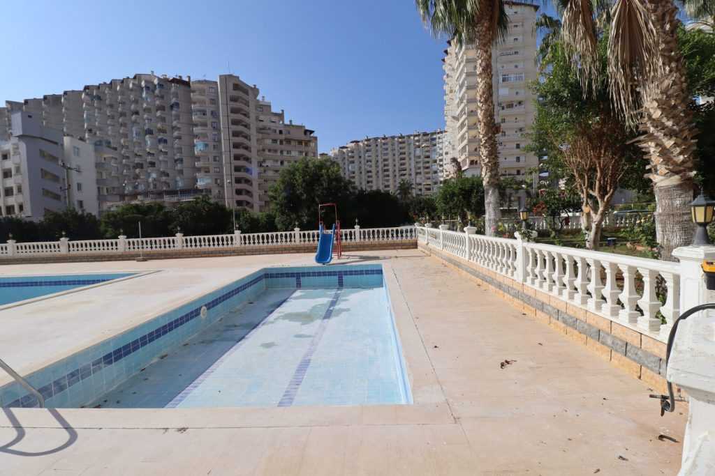 Tömük Uygar Sitesi Deniz Manzaralı Satılık 2+1 Daire