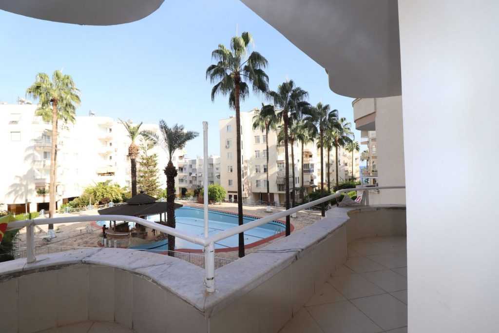 KUMKUYU KORİKOS SİTESİ DENİZE SIFIR 1+1 SATILIK DAİRE