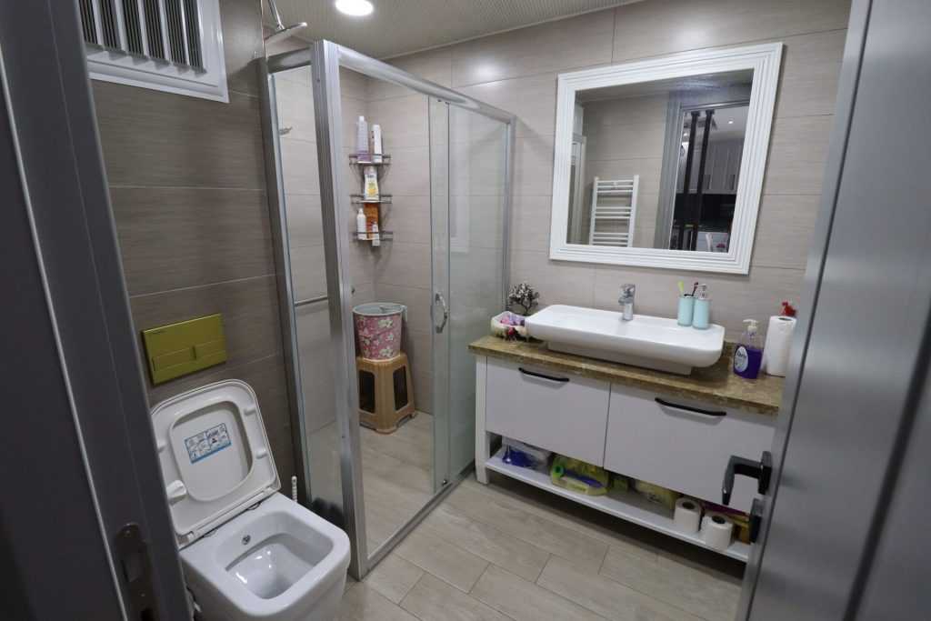 MERSİN TÖMÜK Bİ DÜNYA EVLERİ EŞYASIZ SATILIK 1+1 DAİRE