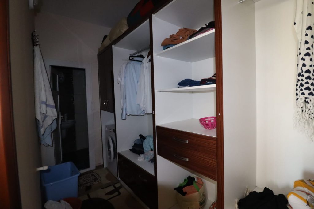 Erdemli Alata Oba Plaza Satılık 4+1 Daire