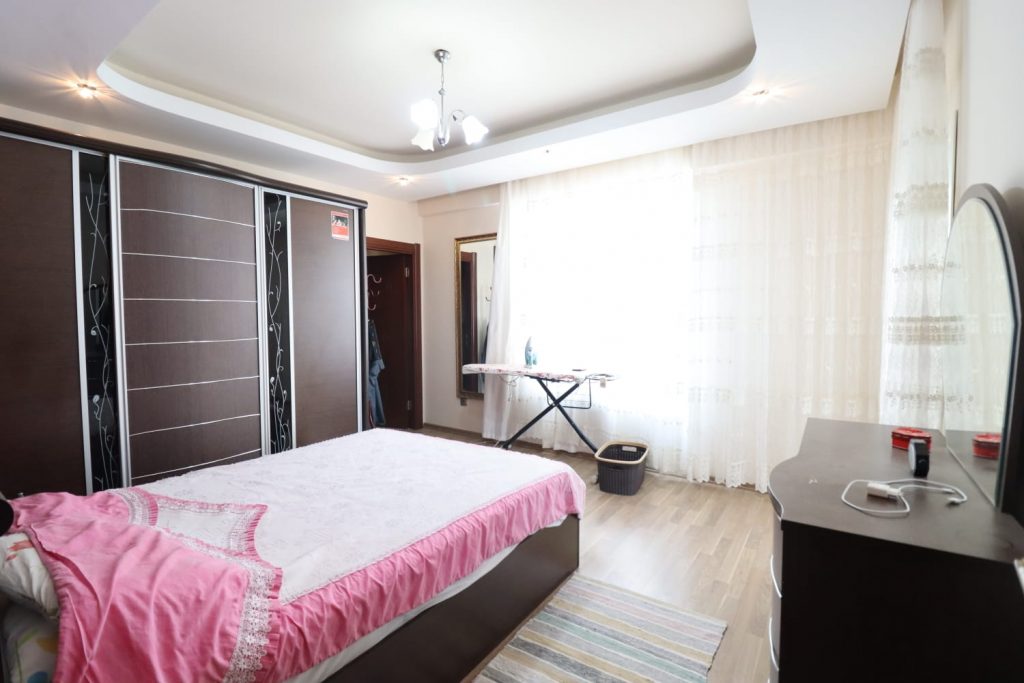 Erdemli Alata Oba Plaza Satılık 4+1 Daire