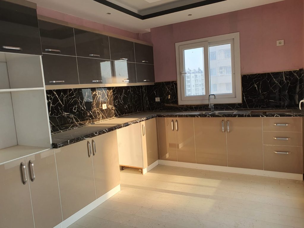 Erdemli Arpaçbahşiş Vera Life Sitesi Satılık 2+1 Yüksek Kat Daire