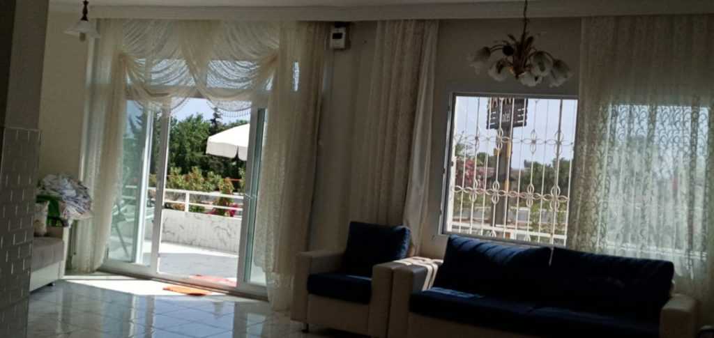 MERSİN ERDEMLİ AYAŞ ANTİK KENT SİTESİ EŞYALI SATILIK DENİZ MANZARALI 2+1 DAİRE