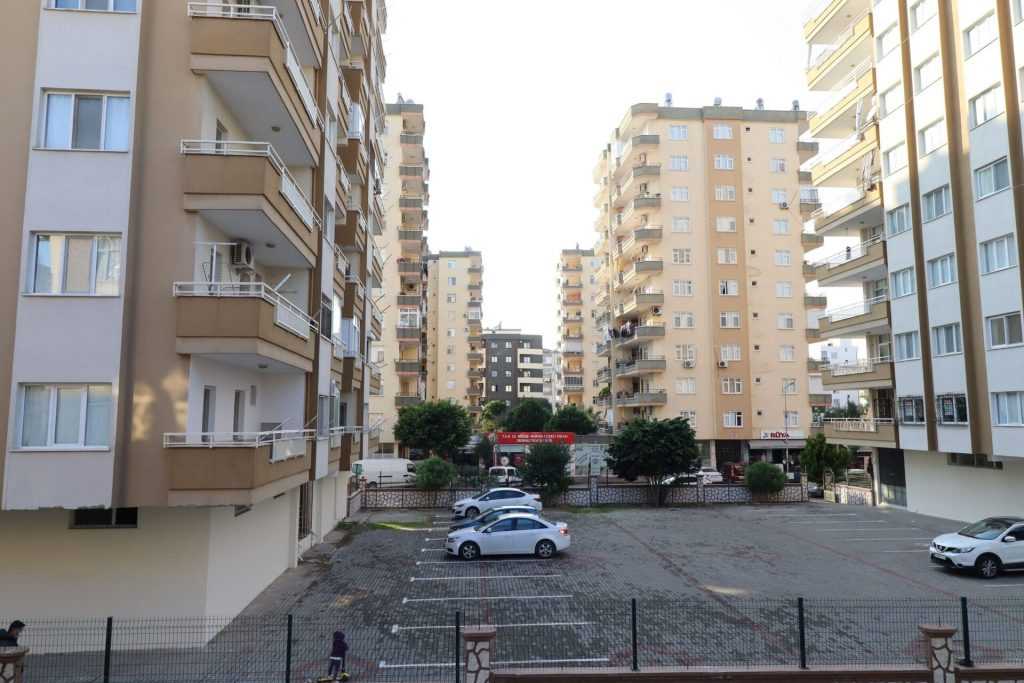 MERSİN ERDEMLİ 2. STRANDSTRASSE 4 + 1 WOHNUNG ZU VERMIETEN