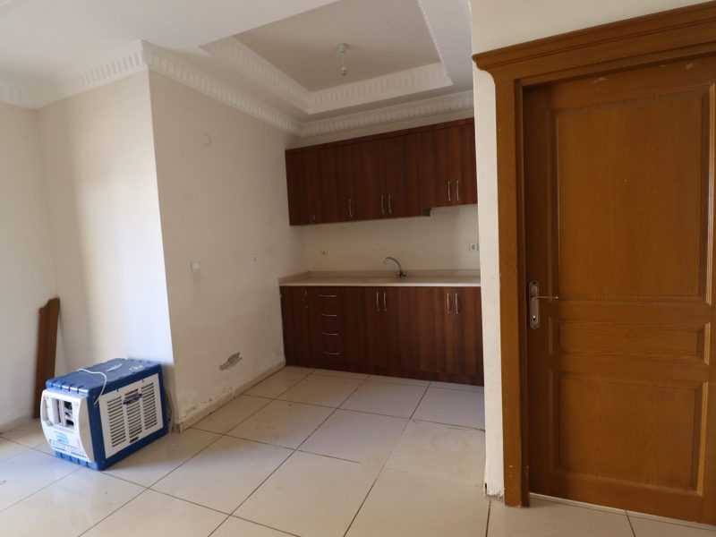 Erdemli Alata Mahallesi Akışık Plaza 1+1 Satılık Ofis