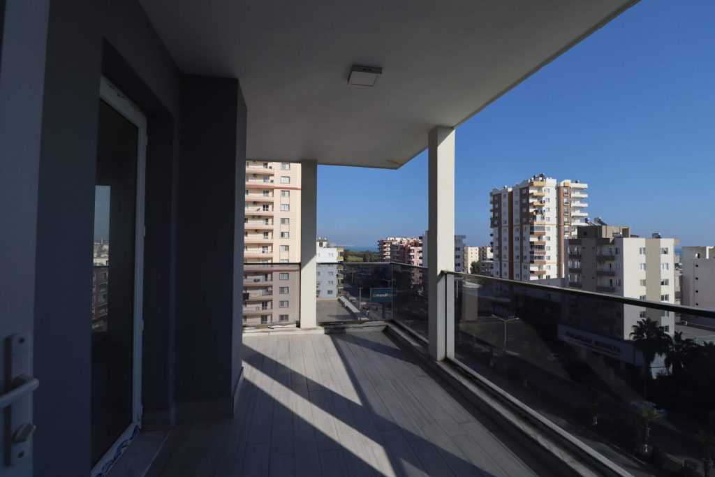 ERDEMLİ ALATA BULVAR YEŞİLYURT SİTESİ 4+1 KİRALIK LÜKS DAİRE
