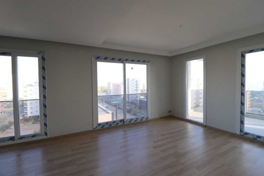 ERDEMLİ ALATA BULVAR YEŞİLYURT SİTESİ 4+1 KİRALIK LÜKS DAİRE
