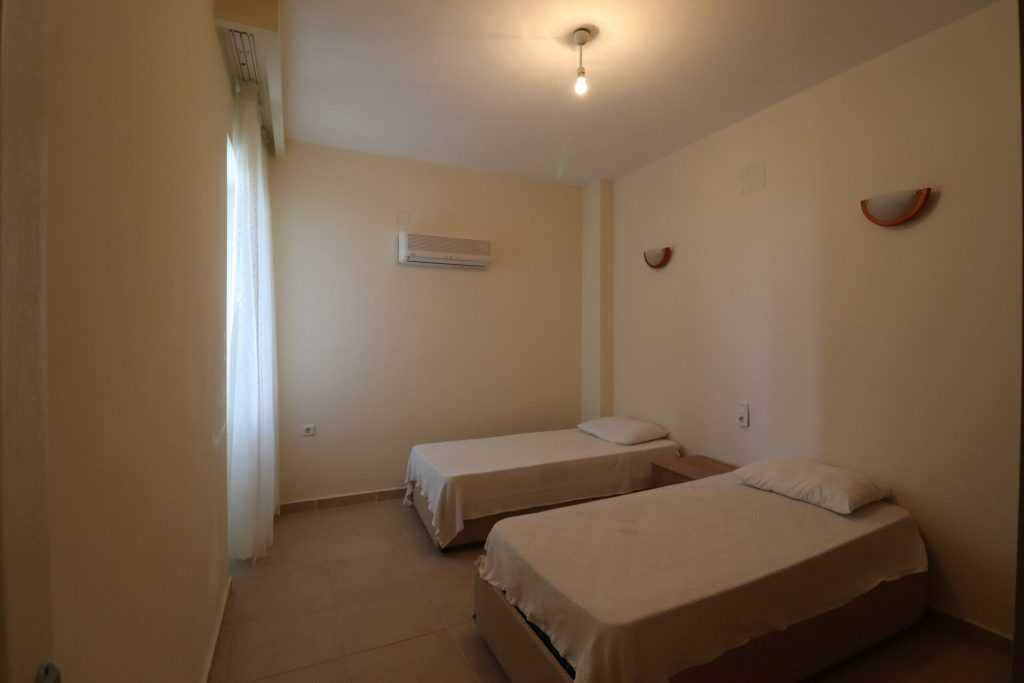 Mersin Kargıpınarı Queenaba Sitesi Denize Sıfır Satılık Yazlık Daire