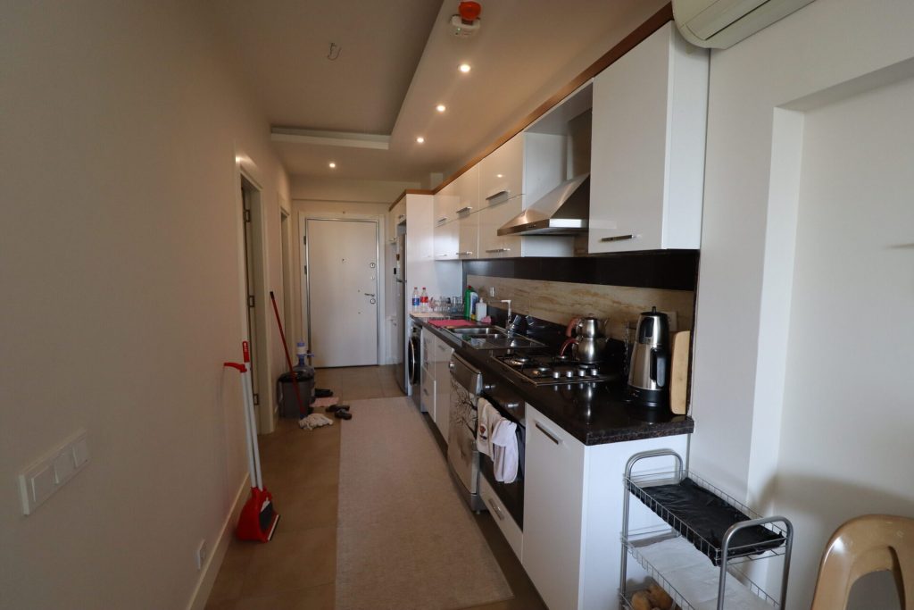 MERSİN KARGIPINARI QUEENABA 3 SİTESİ ACİL SATILIK 1+1 DAİRE