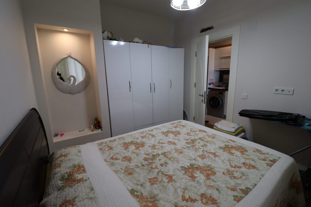 MERSİN KARGIPINARI QUEENABA 3 SİTESİ ACİL SATILIK 1+1 DAİRE