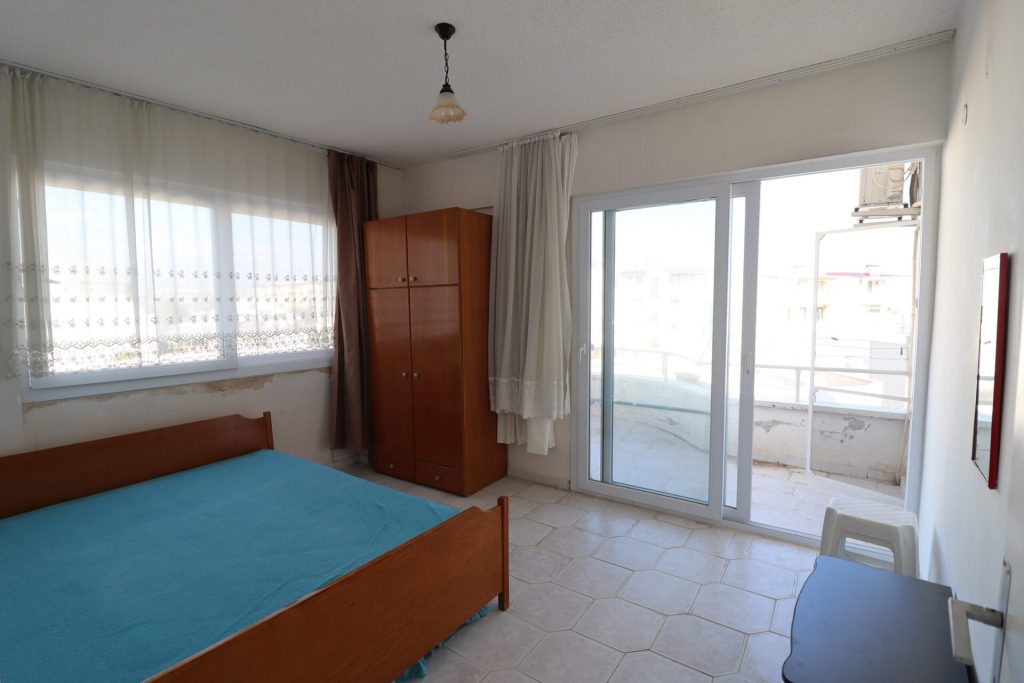 MERSİN ERDEMLİ KUMKUYU KORİKOS SİTESİ EŞYALI SATILIK 2+1 DAİRE