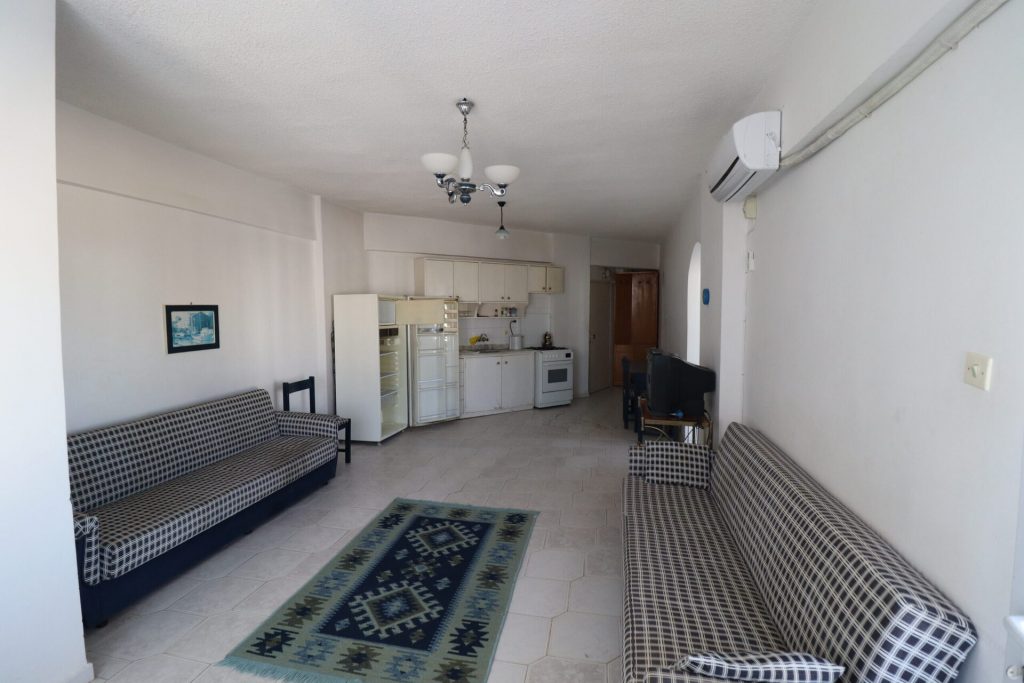 MERSİN ERDEMLİ KUMKUYU KORİKOS SİTESİ EŞYALI SATILIK 2+1 DAİRE