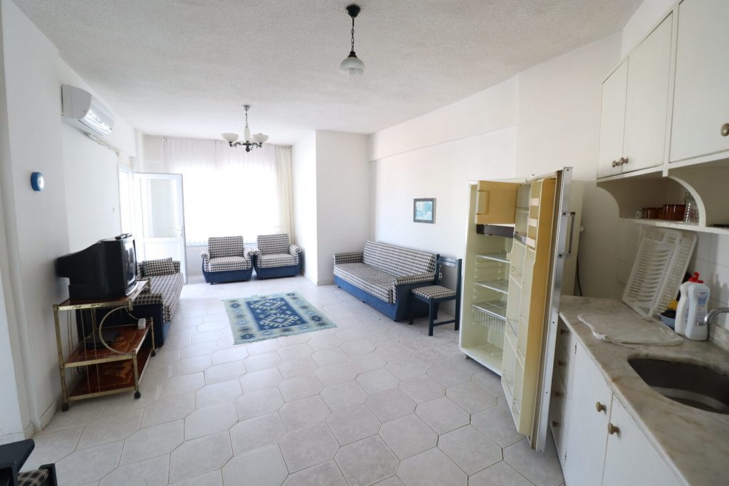 MERSİN ERDEMLİ KUMKUYU KORİKOS SİTESİ EŞYALI SATILIK 2+1 DAİRE