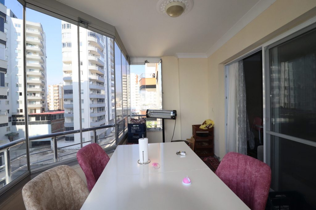 Erdemli Akdeniz Mahallesi Deniz Manzaralı Satılık 2+1 Daire
