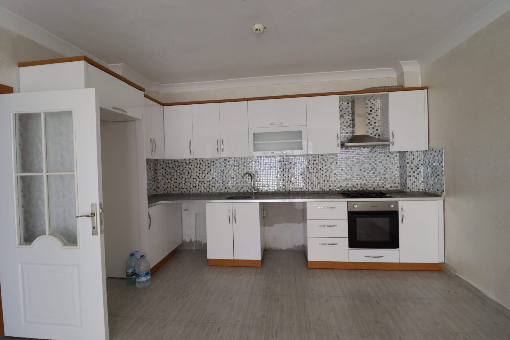 Erdemli Akdeniz Mahallesi Deniz Manzaralı Satılık 2+1 Sıfır Daire