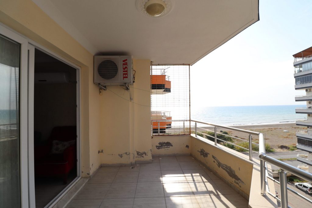Erdemli Akdeniz Mahallesi Deniz Manzaralı Satılık 2+1 Daire