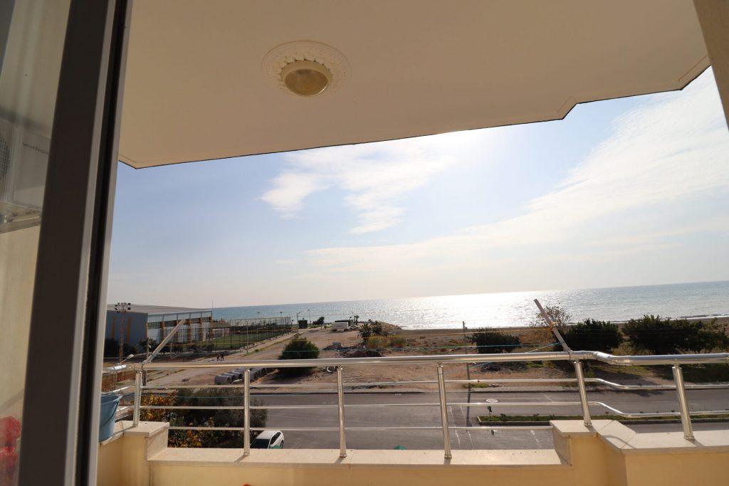 Mersin Erdemli Akdeniz Mahallesi Deniz Manzaralı Satılık 2+1 Kafa Daire