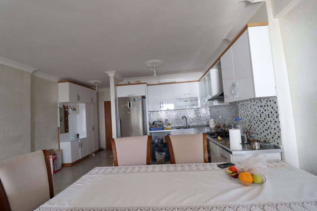 Mersin Erdemli Akdeniz Mahallesi Deniz Manzaralı Satılık 2+1 Kafa Daire