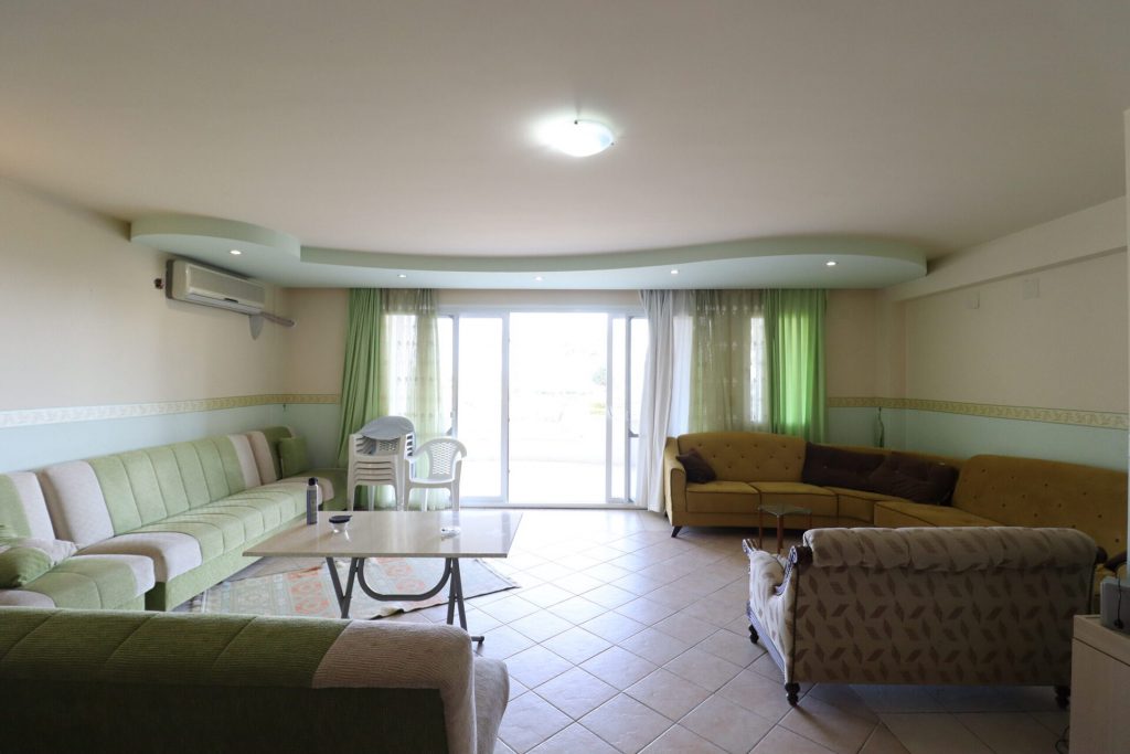 Mersin Erdemli Limonlu Liparis 4 Sitesi  Eşyalı Satılık 2+1 Daire