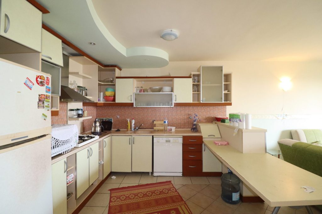 Mersin Erdemli Limonlu Liparis 4 Sitesi  Eşyalı Satılık 2+1 Daire