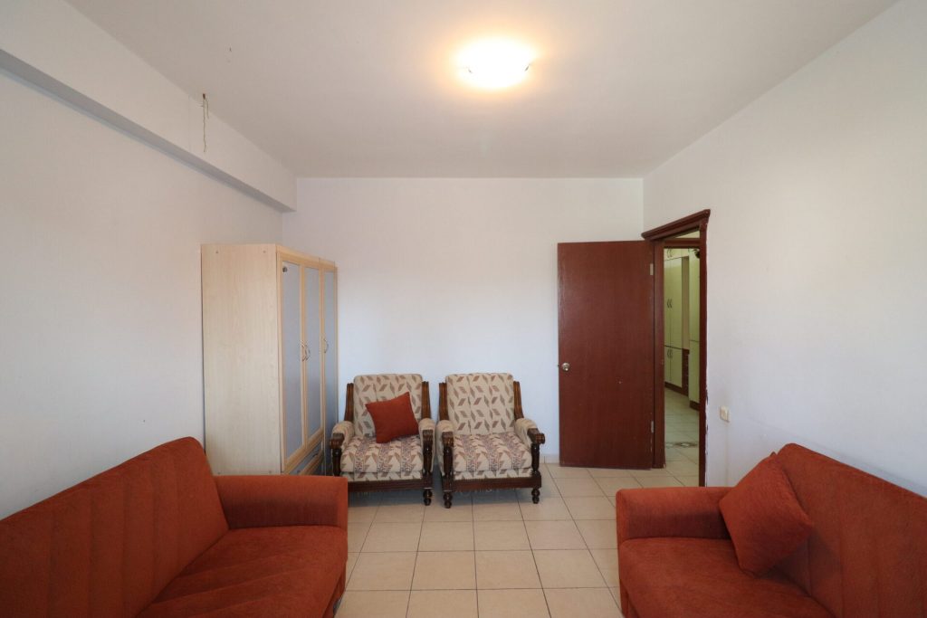 Mersin Erdemli Limonlu Liparis 4 Sitesi  Eşyalı Satılık 2+1 Daire