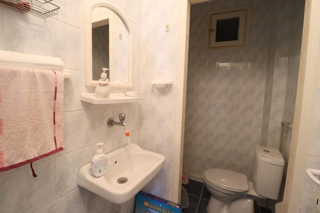 MERSİN TÖMÜK GÜLLÜK SİTESİ SATILIK DAİRE