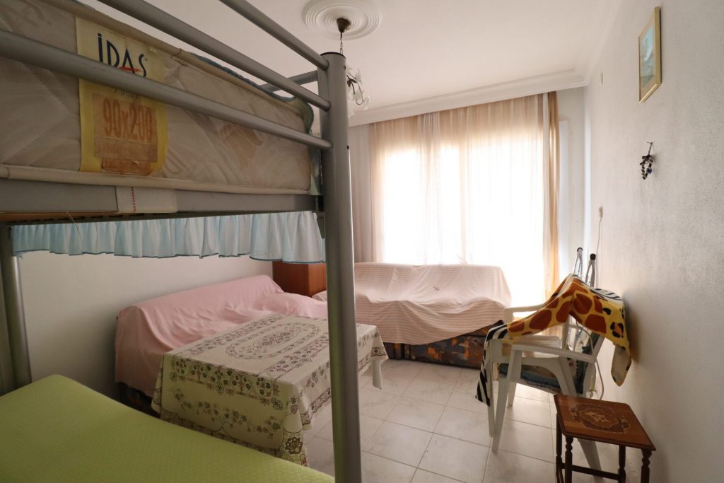 MERSİN TÖMÜK GÜLLÜK SİTESİ SATILIK DAİRE
