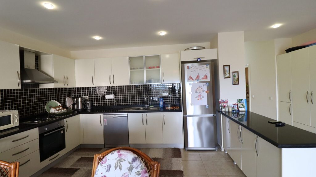 Mersin Erdemli Kargıpınarı Queenaba Sitesi Satılık 3+1 Daire
