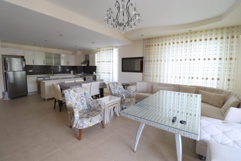 Mersin Erdemli Kargıpınarı Queenaba Sitesi Satılık Yazlık Kafa Daire