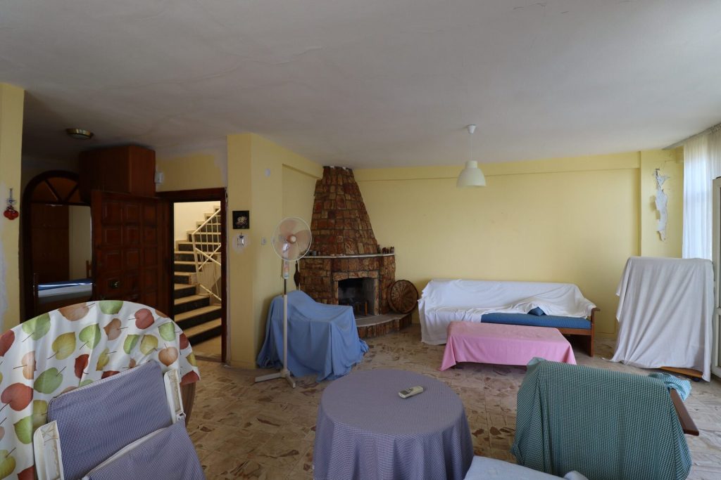 Mersin Ayaş Burçlar Sitesi Denize Sıfır Satılık Yazlık Daire