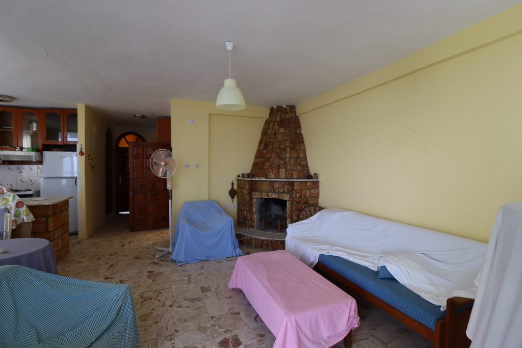 Mersin Ayaş Burçlar Sitesi Denize Sıfır Satılık Yazlık Daire