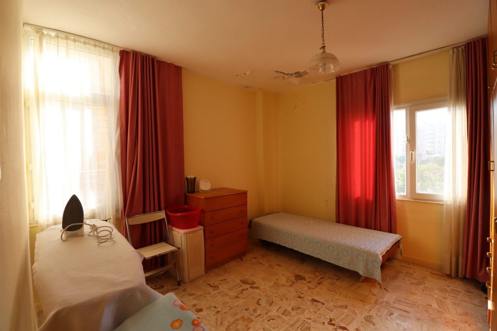 Mersin Ayaş Burçlar Sitesi Denize Sıfır Satılık Yazlık Daire