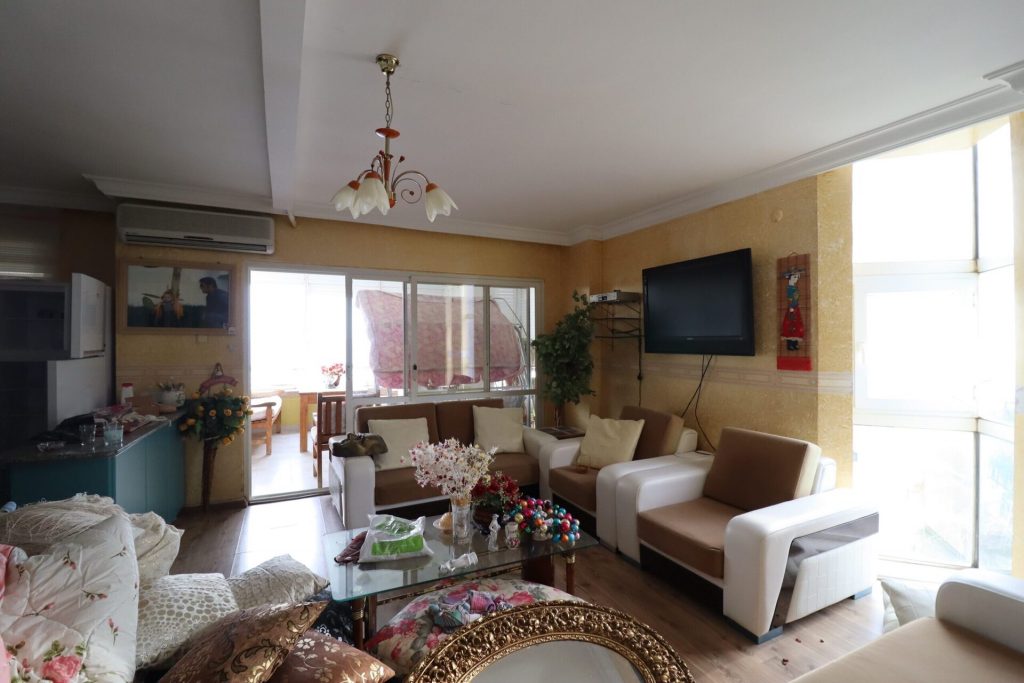 Mersin Ayaş Yakamoz Sitesi Deniz Manzaralı Satılık Daire