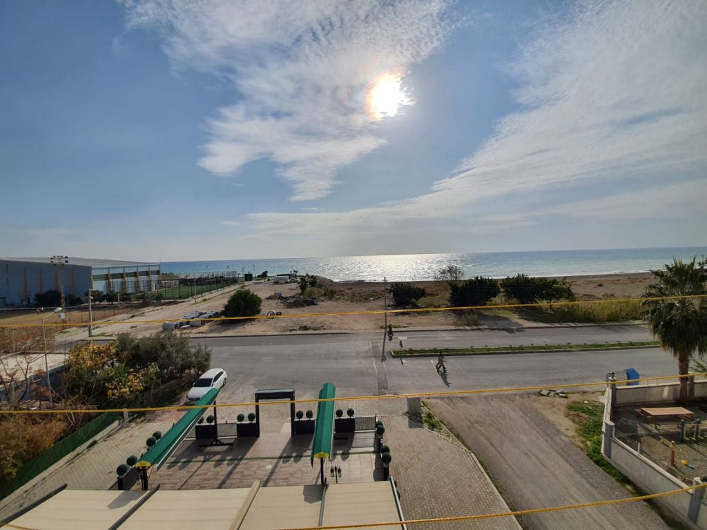 Mersin Erdemli Akdeniz Mahallesi Deniz Manzaralı Satılık 2+1 Kafa Daire