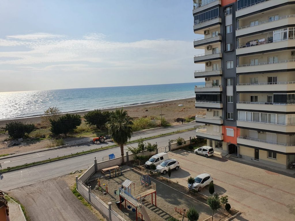Erdemli Akdeniz Mahallesi Deniz Manzaralı Satılık 2+1 Daire