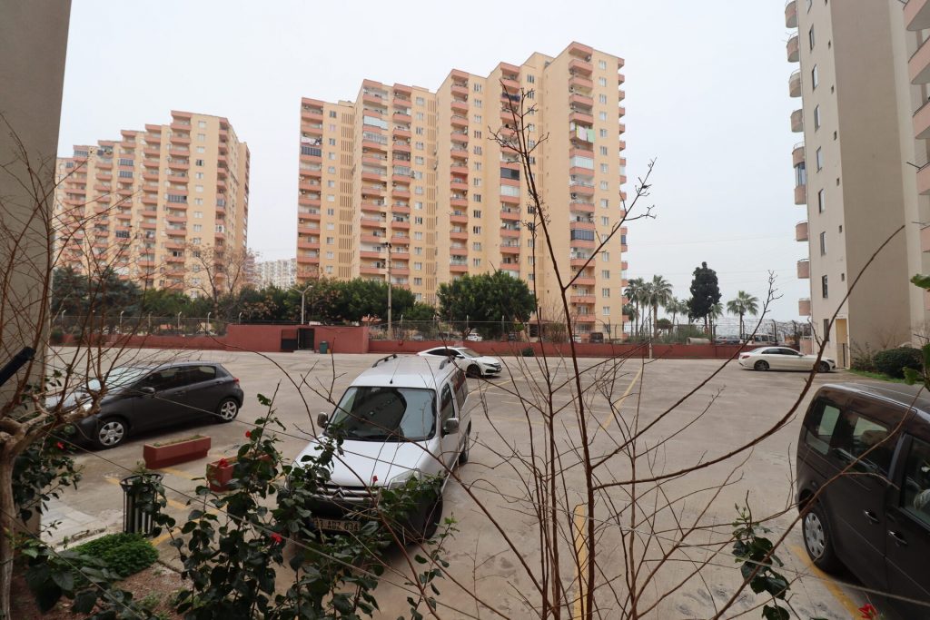 MERSİN ERDEMLİ ÇEŞMELİ ALTUNÖREN 2 SİTESİ EŞYALI SATILIK 2+1 DAİRE