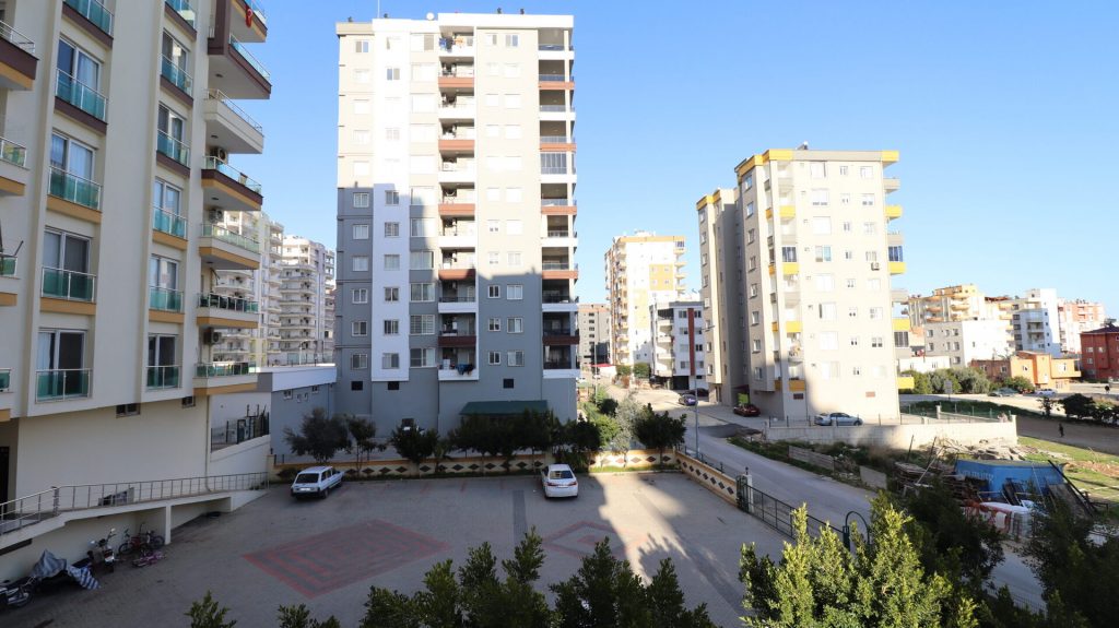 Mersin Erdemli Hastane Civarı Bağımsız Mutfak 3+1 Satılık Daire 