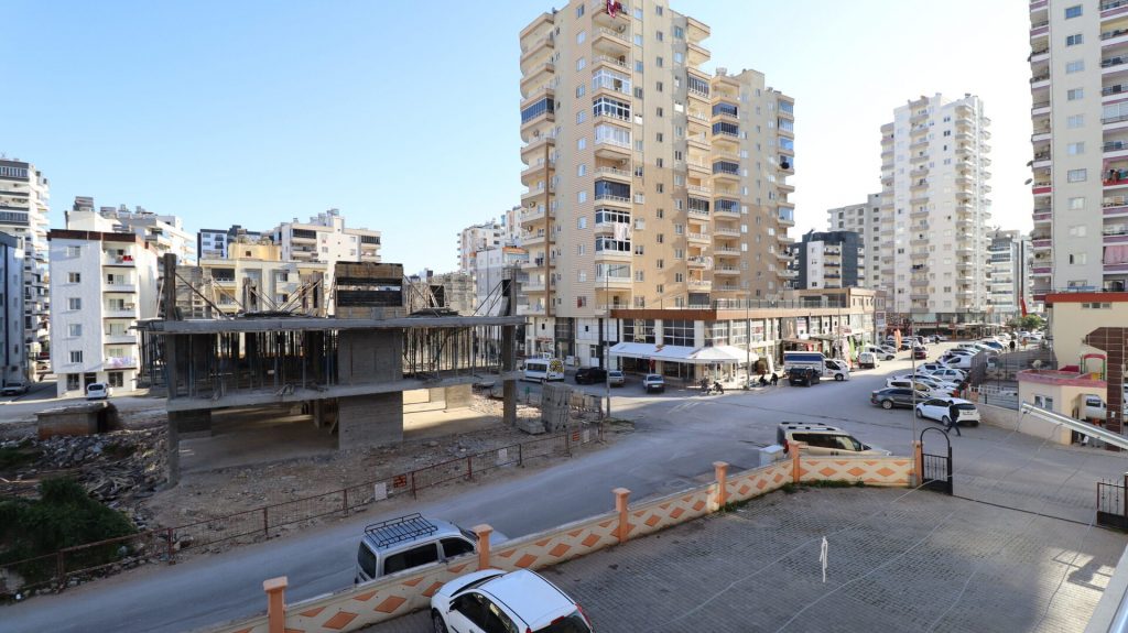 Mersin Erdemli Hastane Civarı Bağımsız Mutfak 3+1 Satılık Daire 