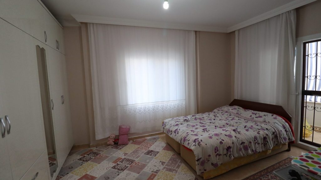 Mersin Erdemli Hastane Civarı Bağımsız Mutfak 3+1 Satılık Daire 