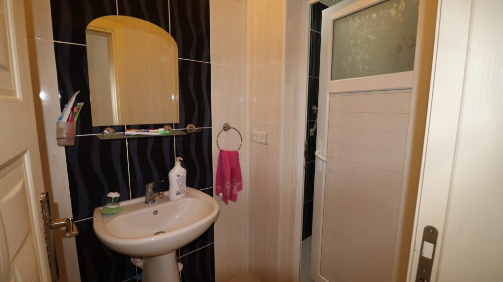 Mersin Erdemli Hastane Civarı Bağımsız Mutfak 3+1 Satılık Daire 
