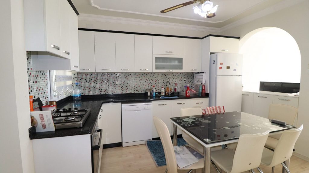 Erdemli Erciyes Sitesi Deniz Manzaralı Satılık Daire
