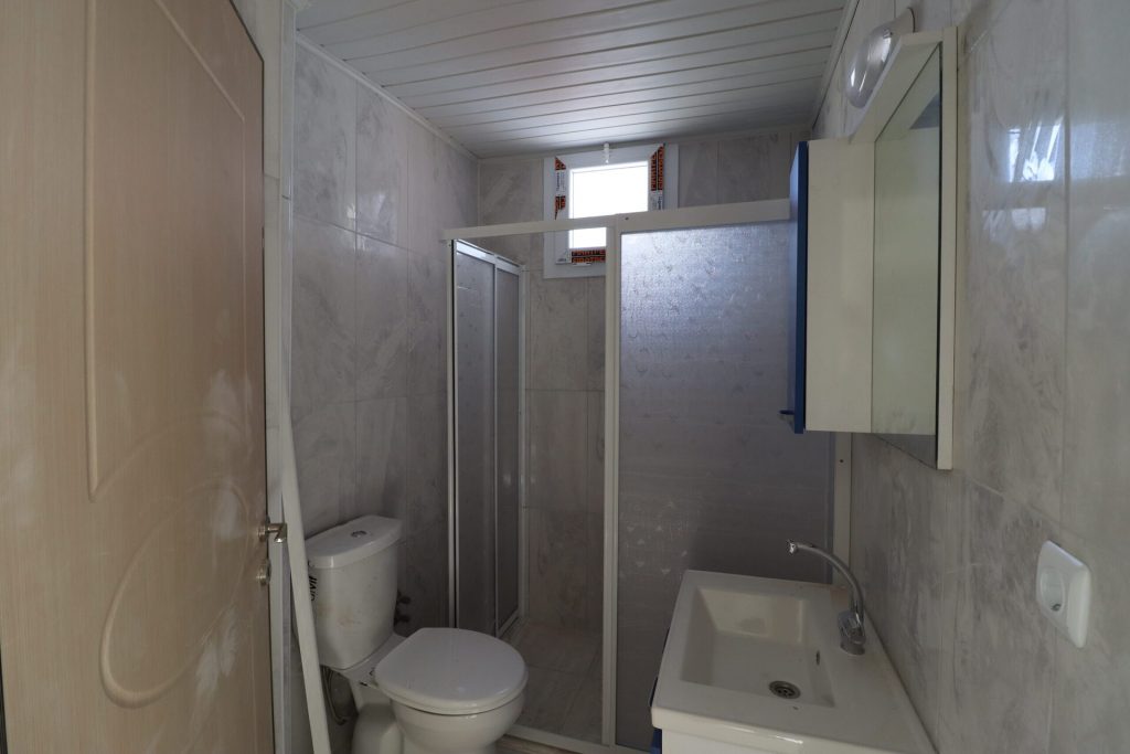 ERDEMLİ ALATA ANAYOL ÜZERİ 3+1 SIFIR KİRALIK DAİRE