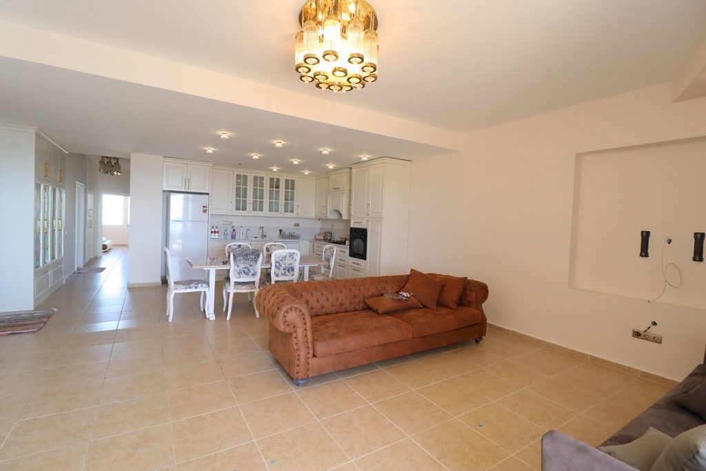 Mersin Erdemli Kargıpınarı Queenaba Sitesi Satılık 3+1 Yazlık Daire